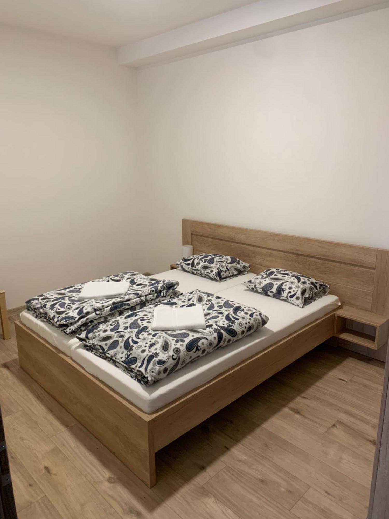 Domirexgroup Apartments Losonc Kültér fotó